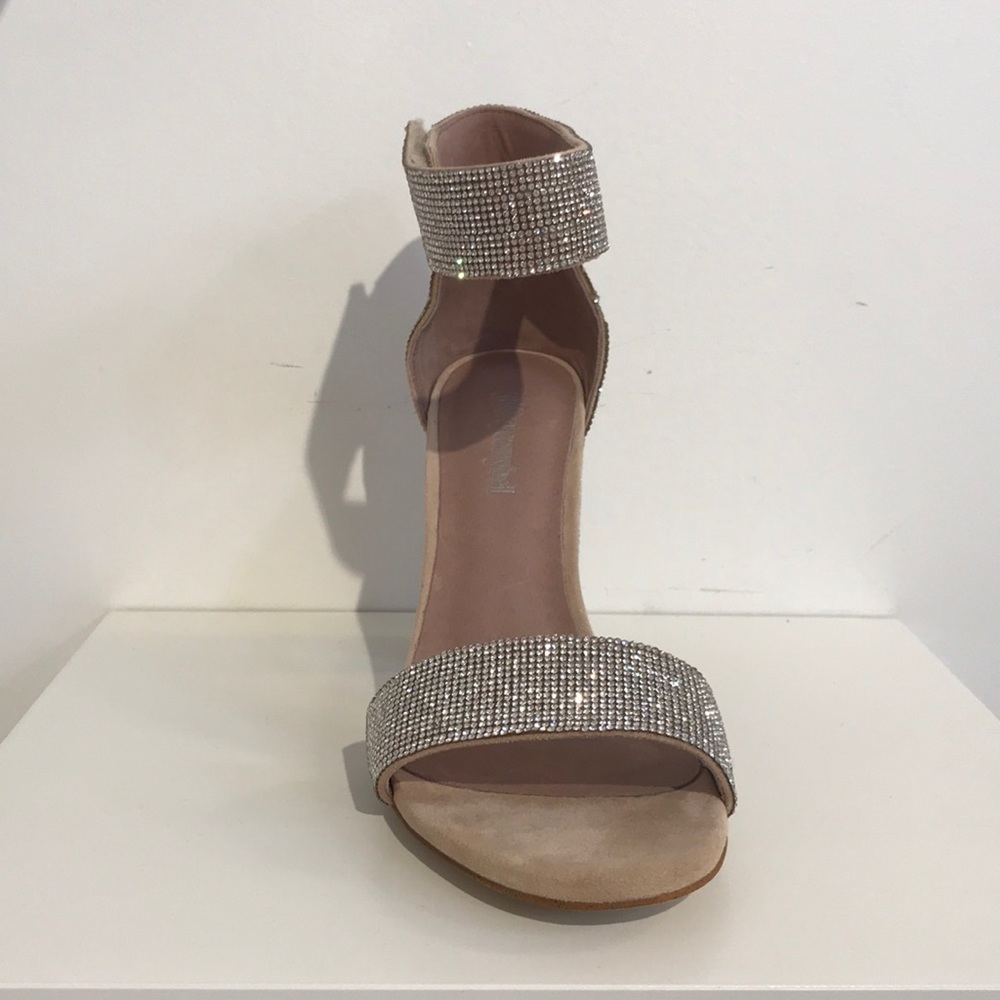 Lindsay Heels by Jeffrey Campbell - Picture 2 of 8